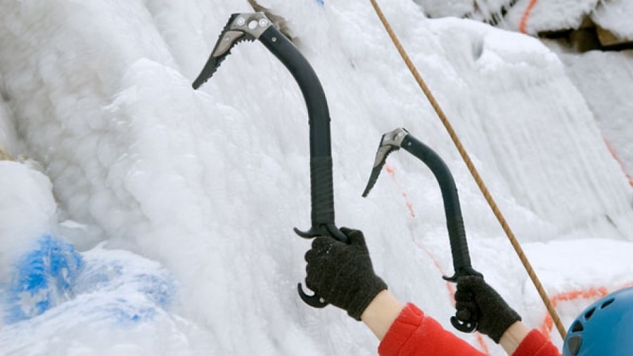 تبر یخ برای کوهنوردی
